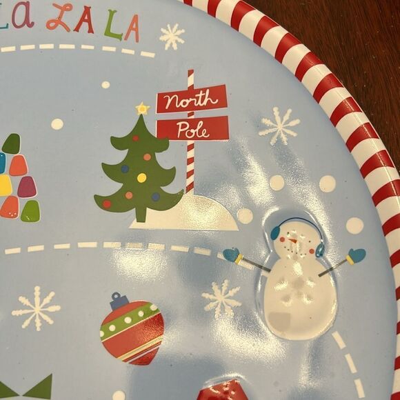 St. Nicholas Square Oh What Fun 13” round serving platter EUC - Picture 4 of 6